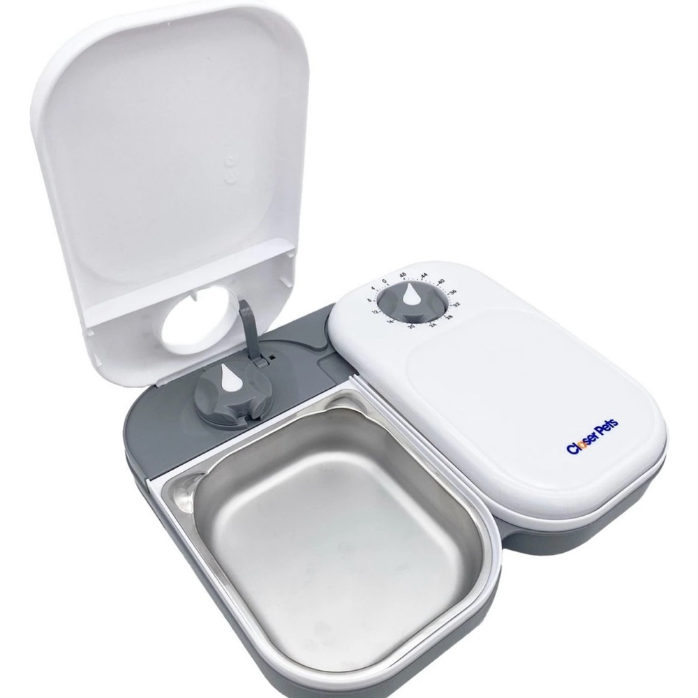 Closer Pets Two-meal Automatic Cat & Dog Feeder White NEW IN BOX